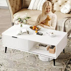 Tavolino da Caffè a 2 Livelli con Ante Scorrevoli Bianco / Nero / Legno