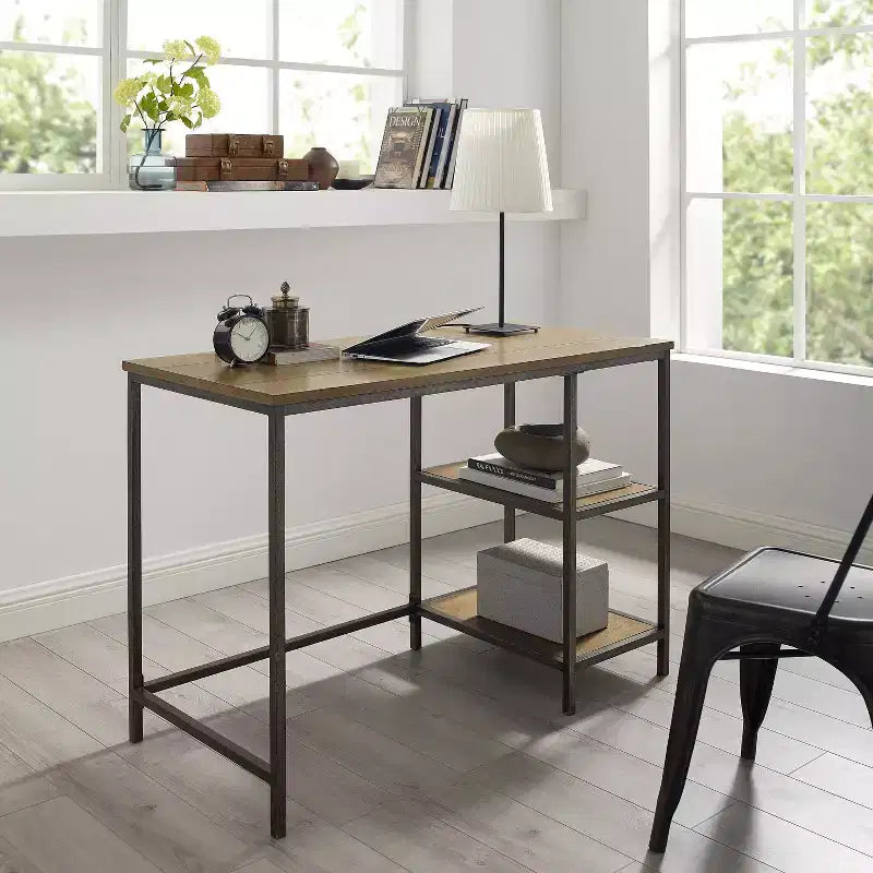 Scrivania per computer in legno di betulla marrone con cassetto, monoposto, 56"L